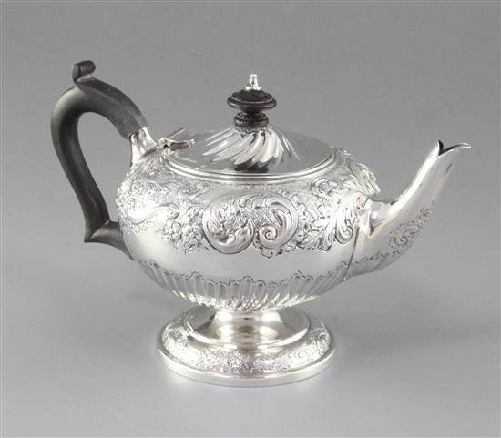 A Victorian silver teapot, by John Newton Mappin, Height 140mm gross weight 13.2oz/411grms